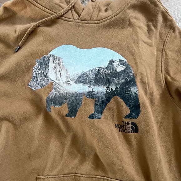 North Face Sweater - Picture 2 of 3